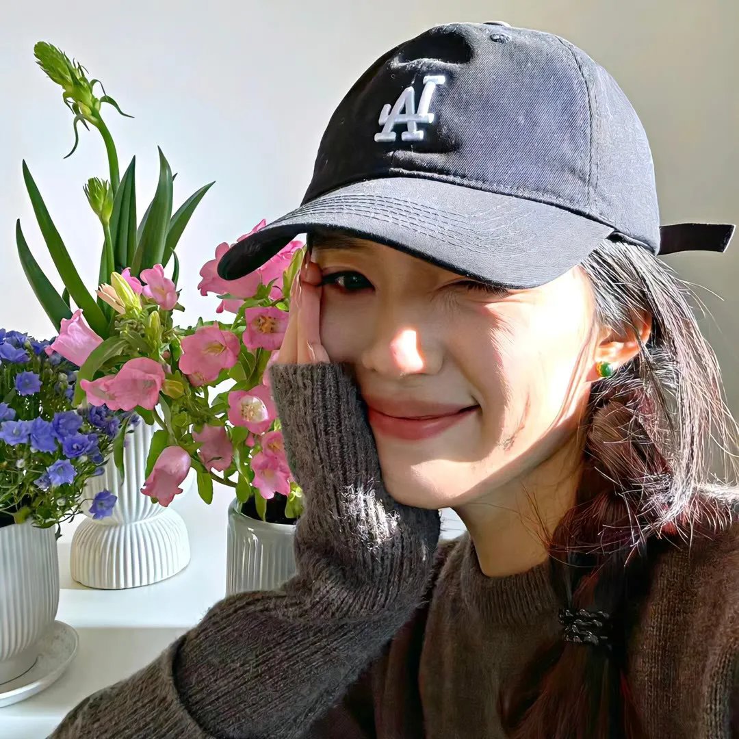 隔窗恋爱:咫尺相望